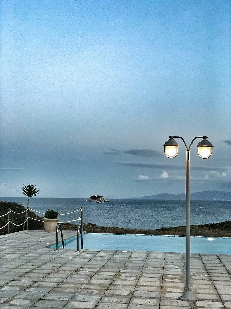 The Seasons Villas Mousata 3*,  그리스