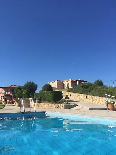 Hotel The Seasons Villas Mousata